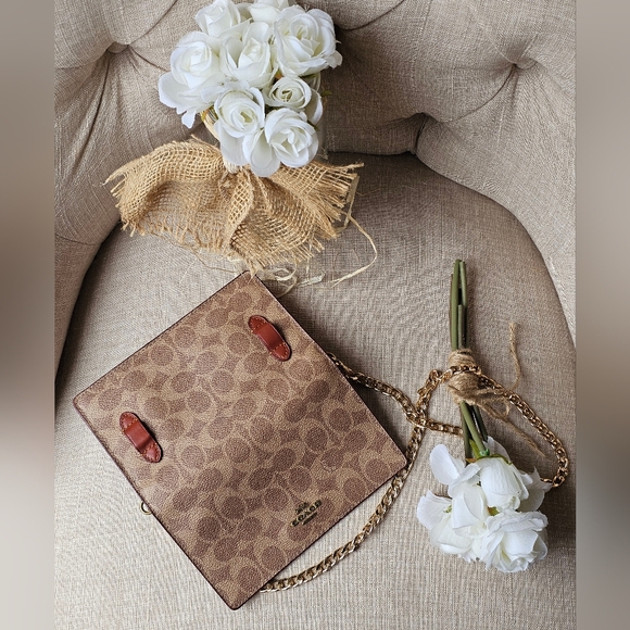 Coach Signature Jacquard Convertible Crossbody Belt Bag - Picture 6 of 16